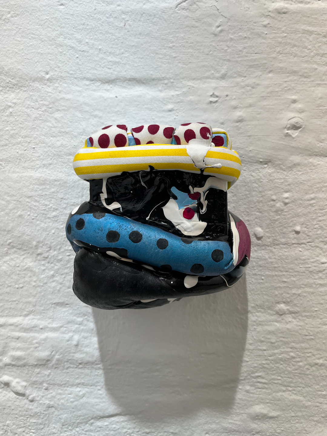 Clemencia Labin “Pulpito Choreado”, 2010, 14 x 13 x 8 cm, 300 € “Pulpito Choreado”, 2010, 14 x 13 x 8 cm, 300 € “Pulpita Fucsia”, 2015, 12 x 11 x 4 cm, 300 € “Pulpita medulla de Plata”, 2015, 12 x 12 x 3,5 cm, 300 € “Pulpita libertad”, 2015, 11 x 11 x 4,5 cm, 300 €