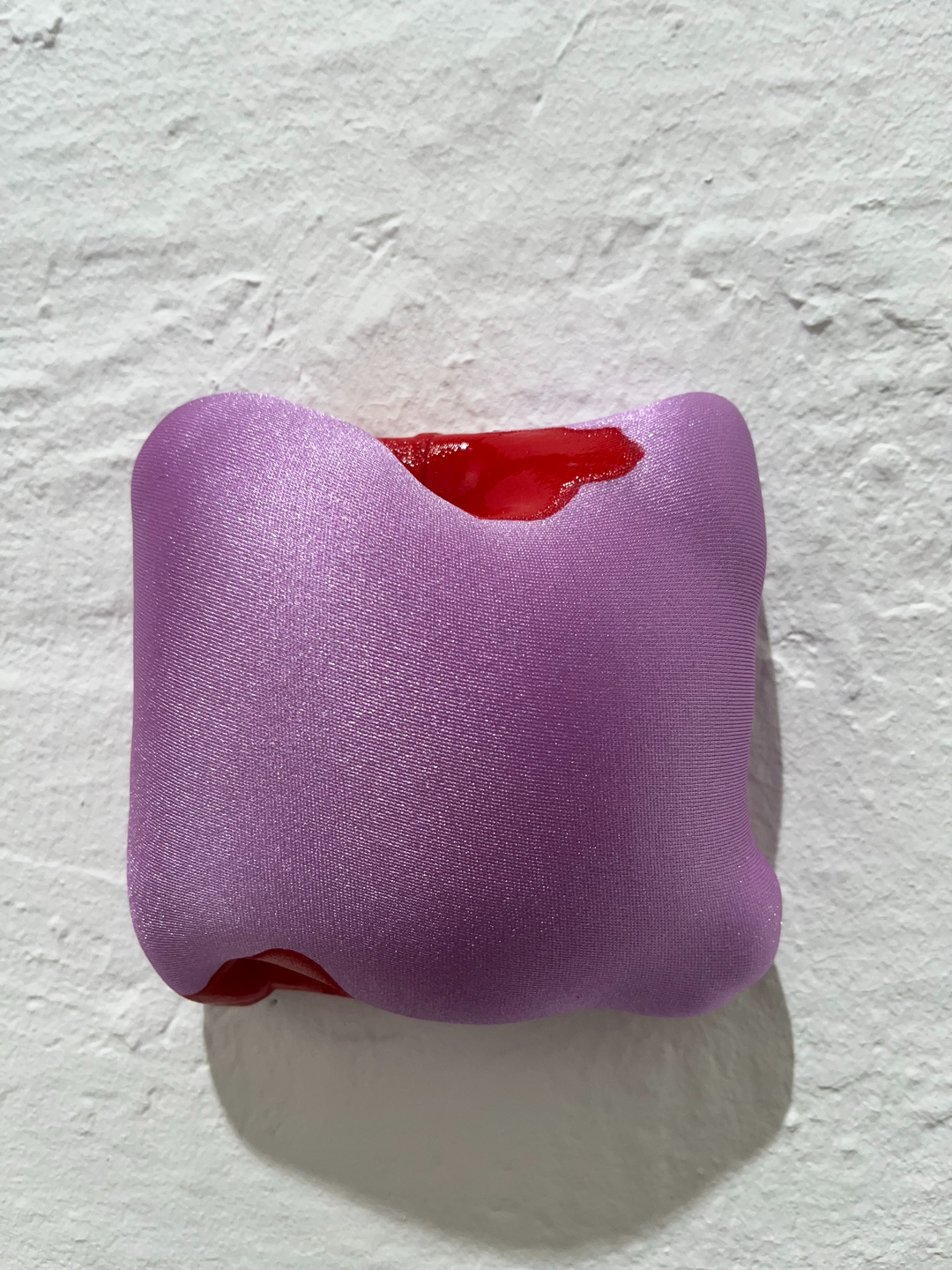 Clemencia Labin “Pulpito Choreado”, 2010, 14 x 13 x 8 cm, 300 € “Pulpito Choreado”, 2010, 14 x 13 x 8 cm, 300 € “Pulpita Fucsia”, 2015, 12 x 11 x 4 cm, 300 € “Pulpita medulla de Plata”, 2015, 12 x 12 x 3,5 cm, 300 € “Pulpita libertad”, 2015, 11 x 11 x 4,5 cm, 300 €